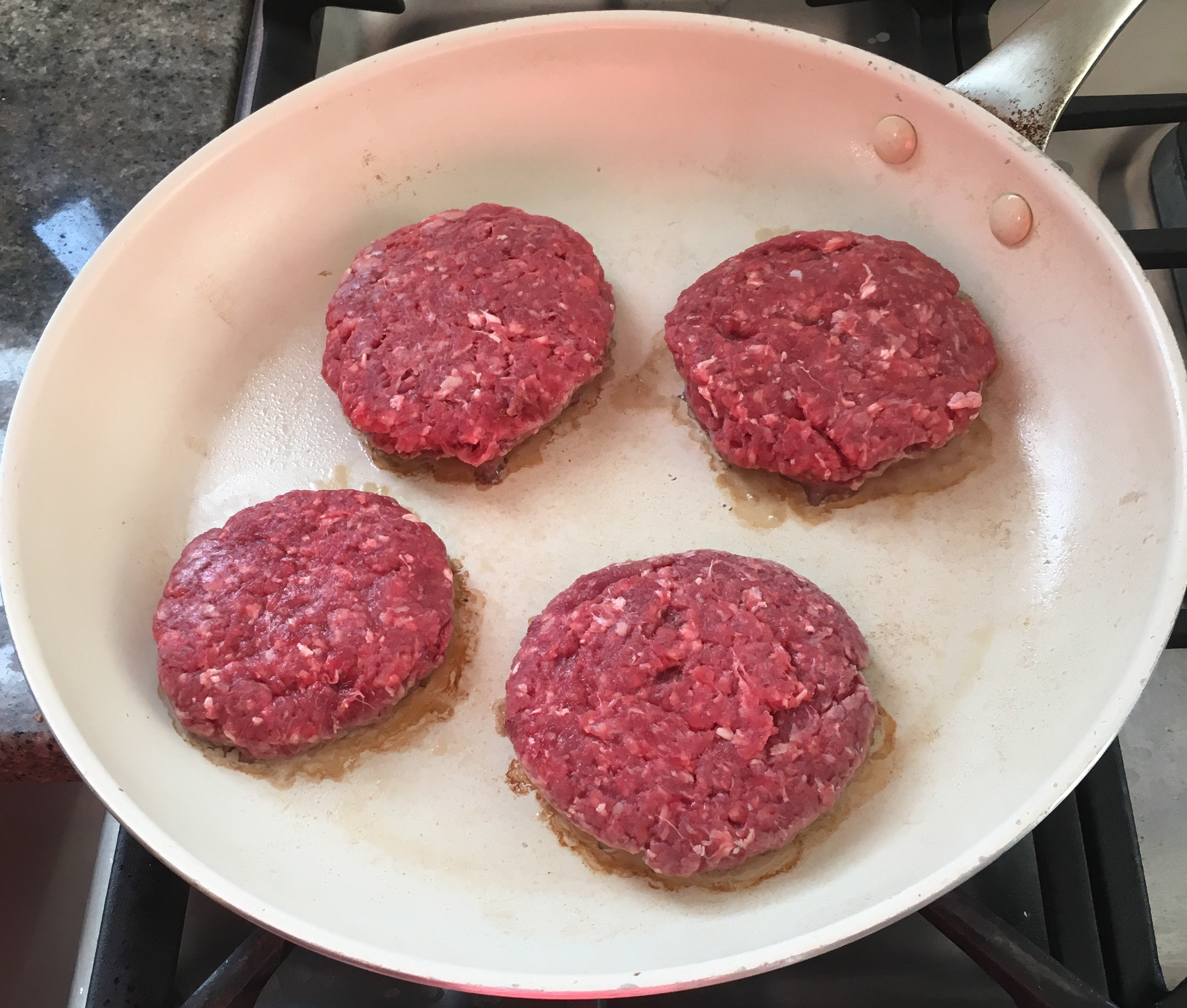 Cooking beef burgers