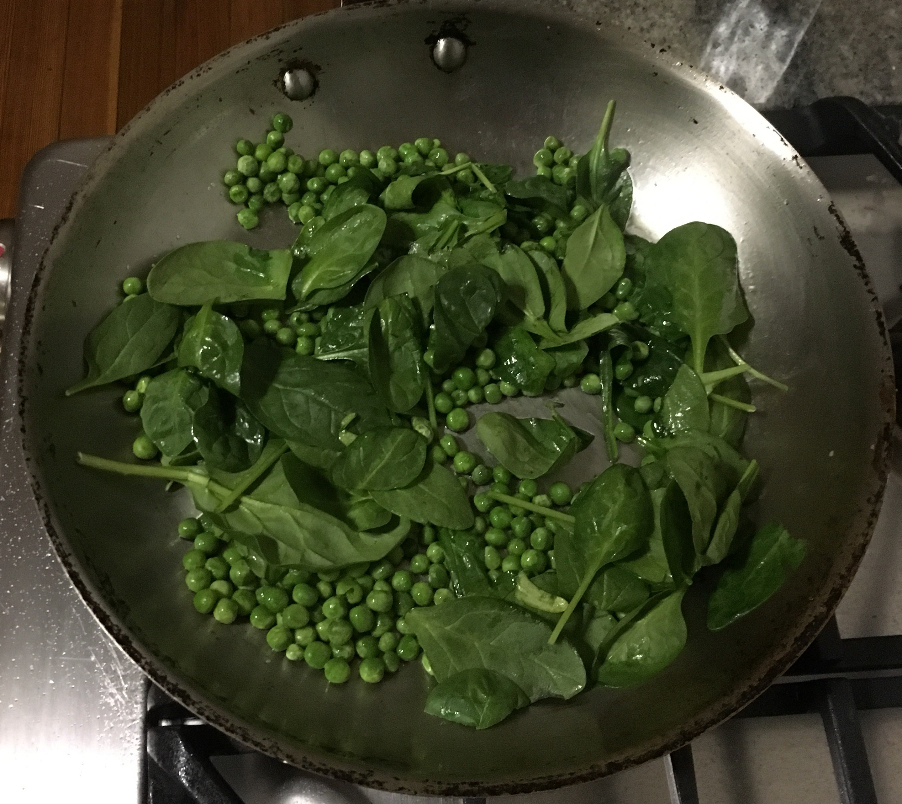 Photo of peas and baby spinach